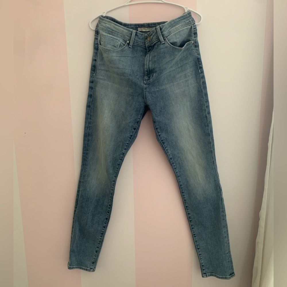 Fidelity Denim Sola Mid rise Ankle 30